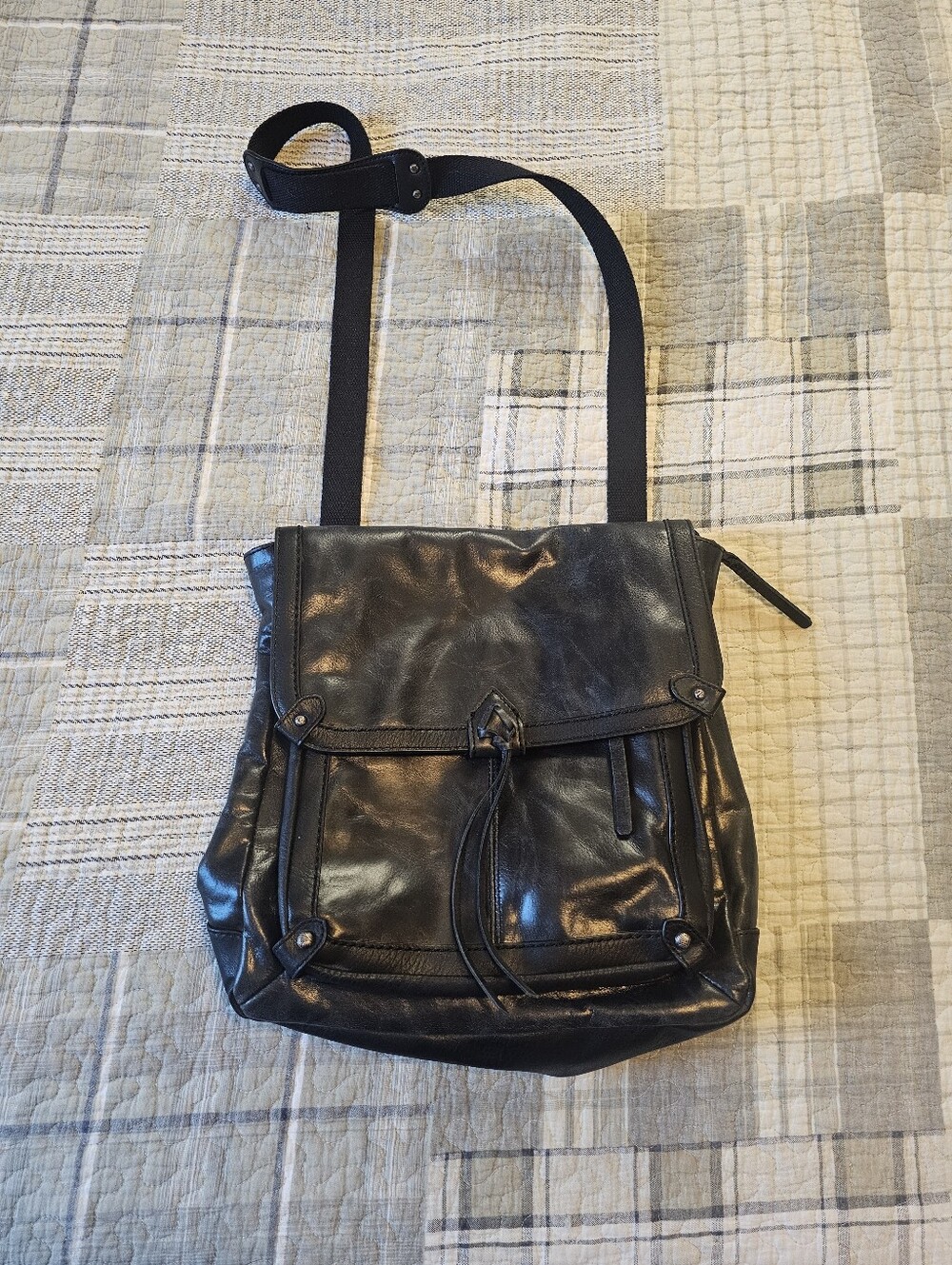 The Sak | Ventura Convertible Crossbody Backpack Black Leather Like New